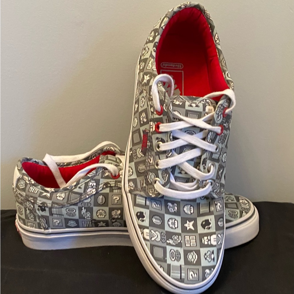 Van’s X Nintendo Chukka Authentic Grey Checker Super Mario Bros. Mens 8 1/2